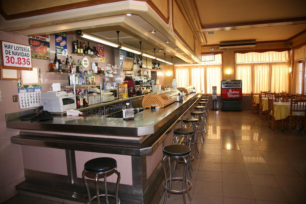 Hostal Santa Barbara Socuéllamos Esterno foto