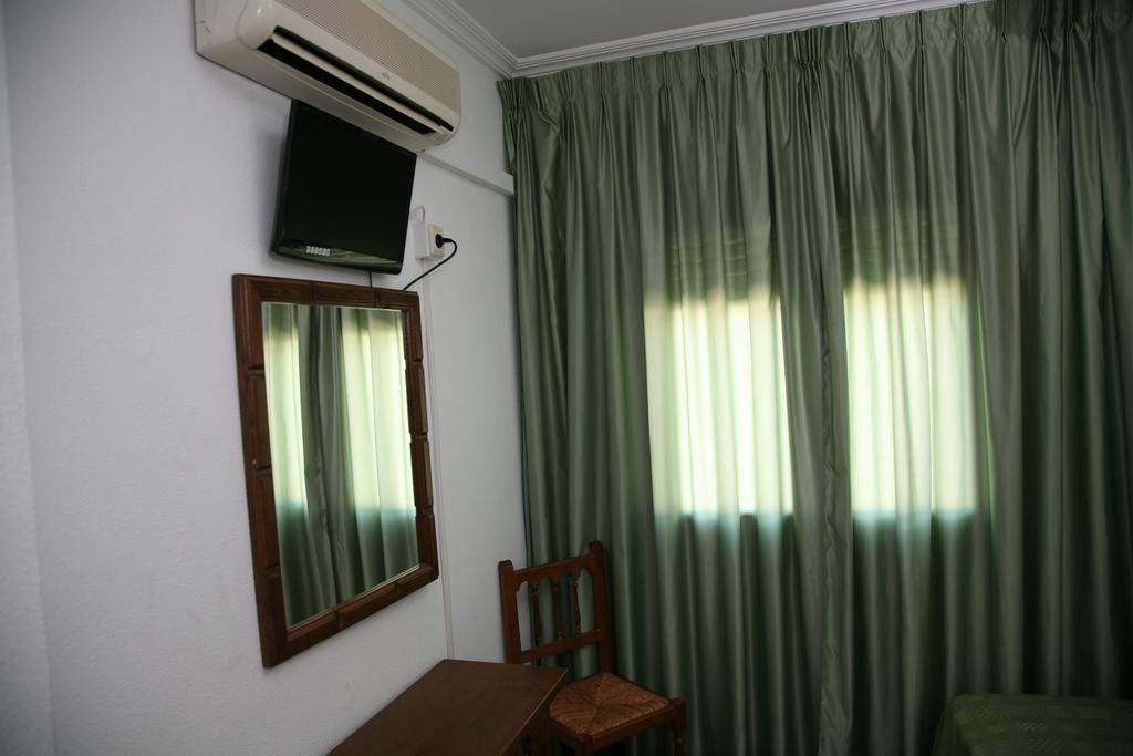 Hostal Santa Barbara Socuéllamos Esterno foto